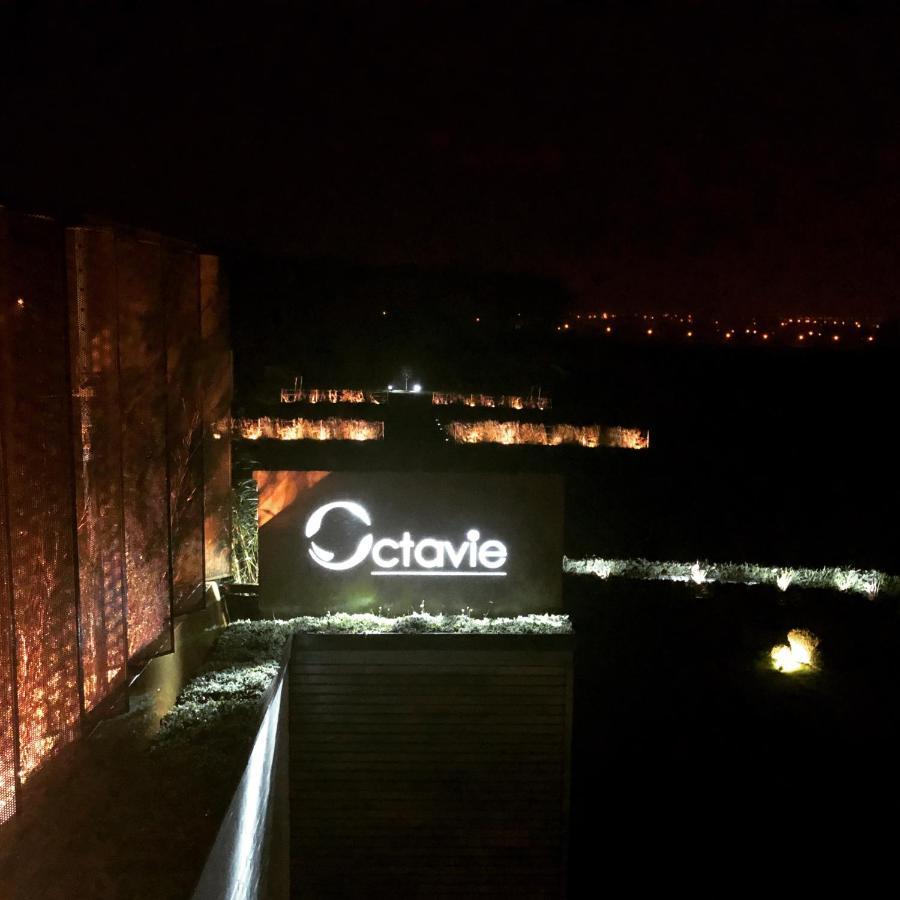 Octavie - Suite De Luxe A Tournai Avec Piscine Privee, Jacuzzi, Sauna Et Hammam Exterior foto